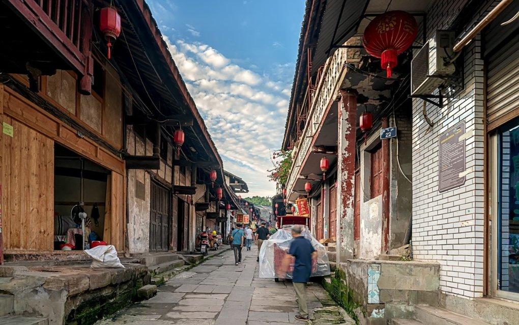 “绿色车”搭乘“绿色船” 中国智造“组团”出海